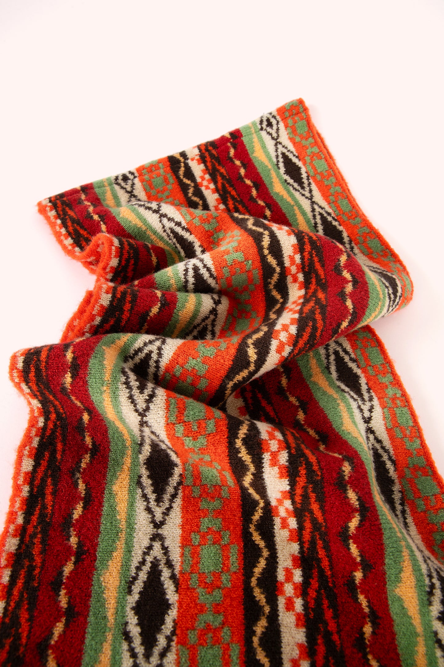 Powder Design Ltd - Scarves Russet (4139)