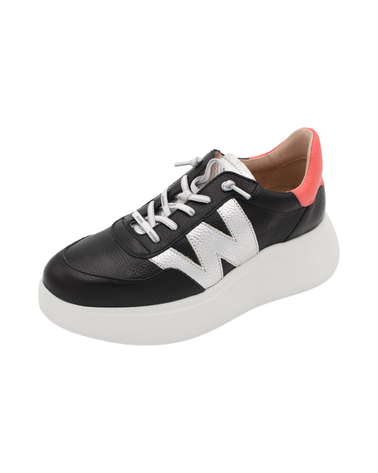 Wonders - Ladies Trainers Black, Silver, Coral (3191)