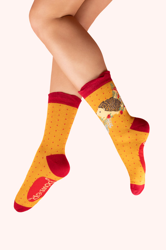 Powder Design Ltd - Socks Nesting Hedgehog (4015)